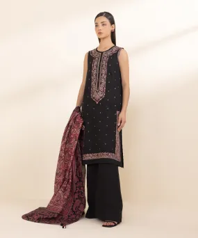 3 Piece - Embroidered Khaddar Suit