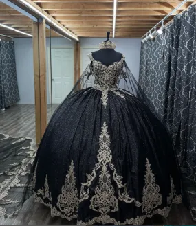 Black Straps Appliques Quinceanera Dress Birthday Ball Gown with Cape, DP3002