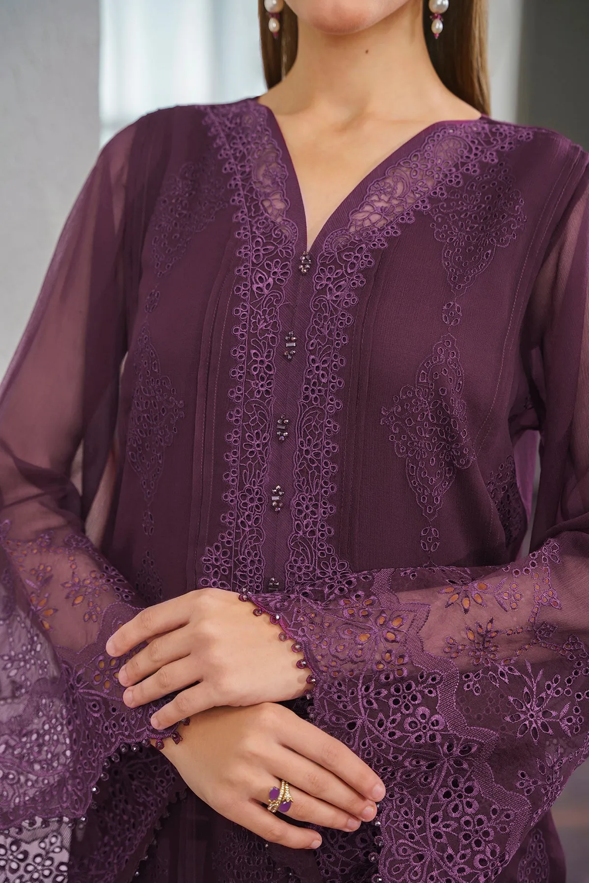 EMBROIDERED CHIFFON UF-519