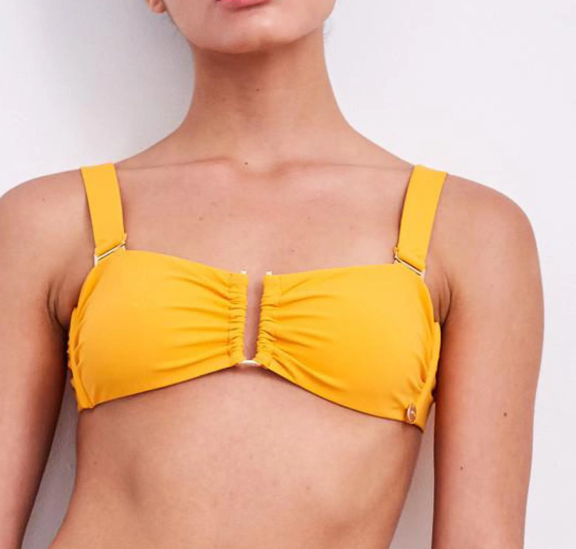 Gold detail bandeau bikini set [Mango]