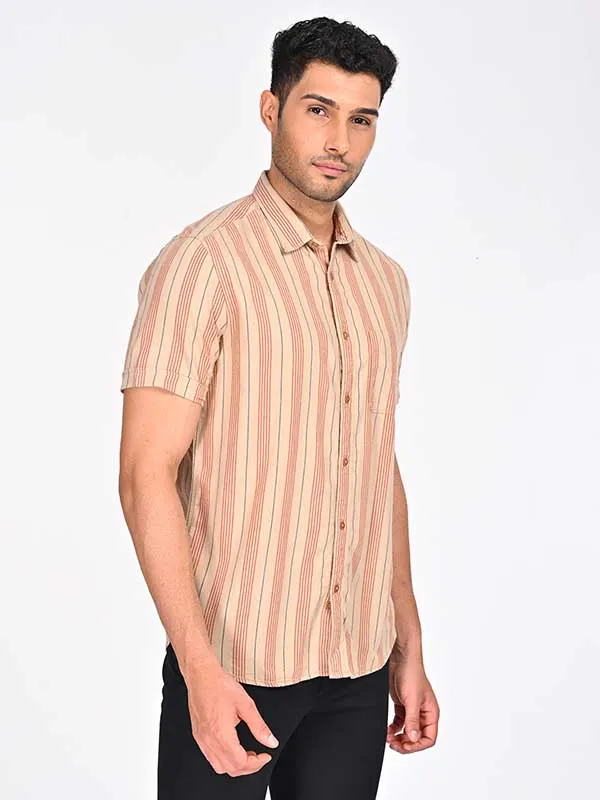 Men Checked Half Sleeve Cotton Shirt