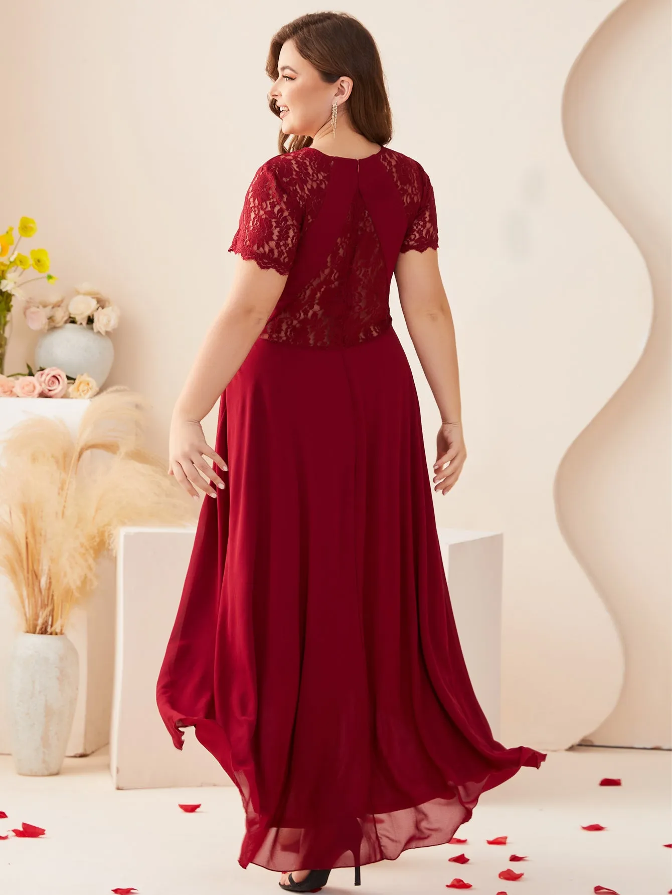 Women Plus Size Floral Lace Hi-Low Chiffon Bridesmaid Dresses